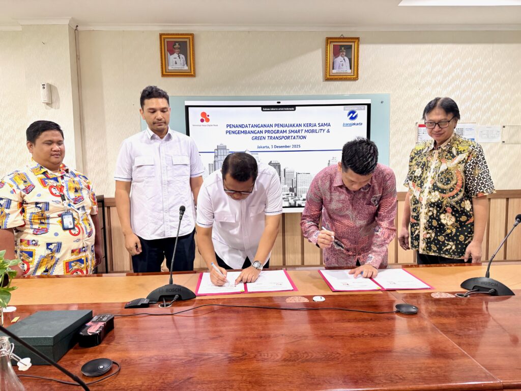 Penandatanganan MoU antara PT TKDN Tbk & Transjakarta