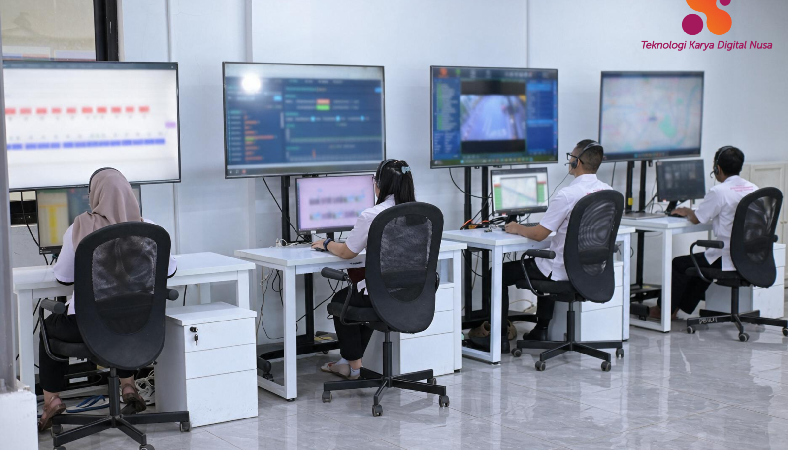 Command Center PT Teknologi Karya Digital Nusa TRON